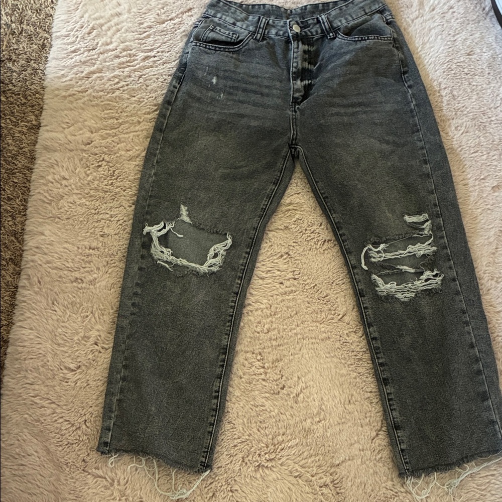 SHEIN Distressed Boyfriend Jeans in Washed Black